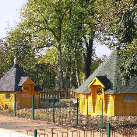 Camping De La Croix D'Arles Bourg  Екстериор снимка